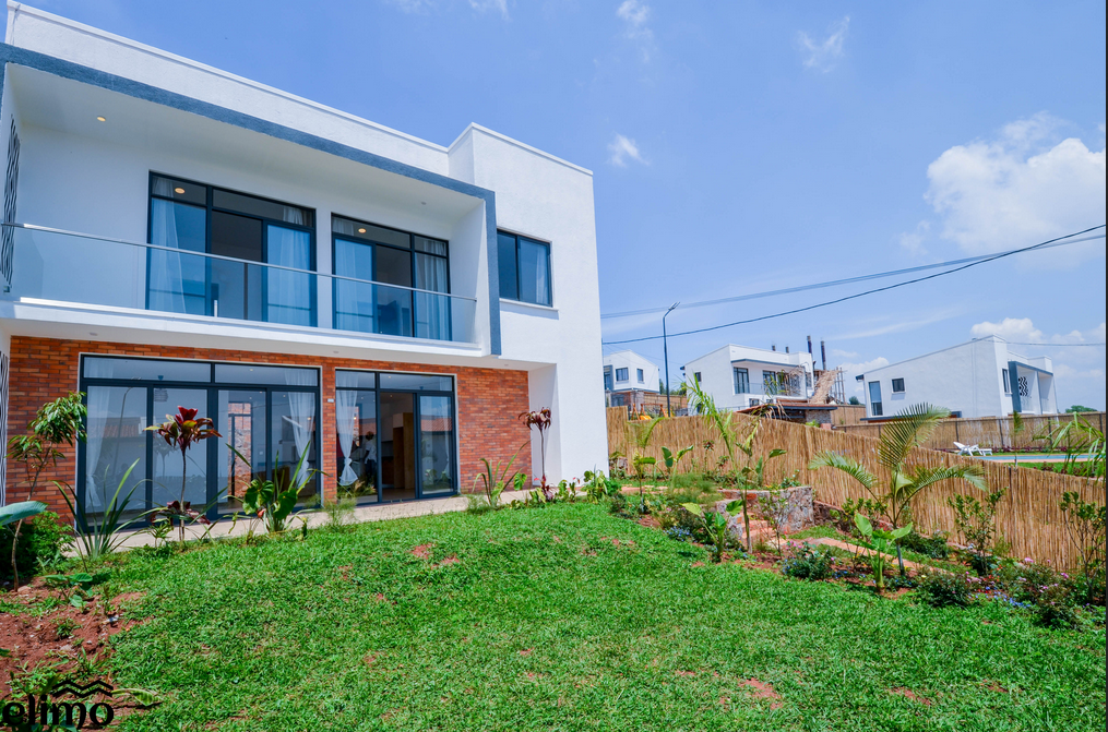 Gated Community Modern Townhouse